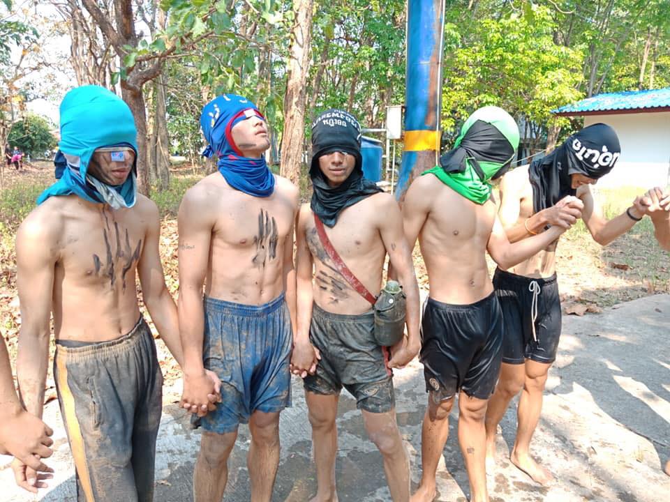 ถอดโชว์เรือนร่าง 2514