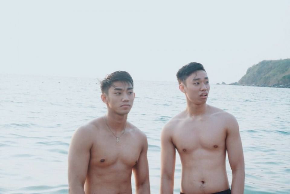 ถอดโชว์เรือนร่าง 2528