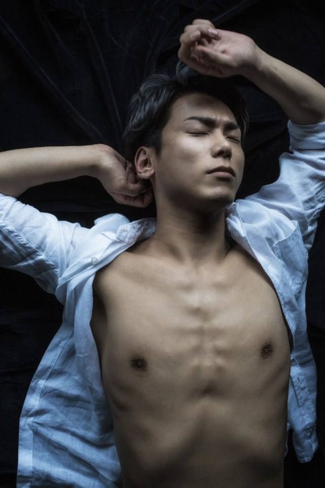 ถอดโชว์เรือนร่าง 2528