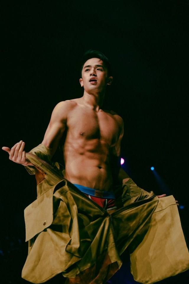 ถอดโชว์เรือนร่าง 2530