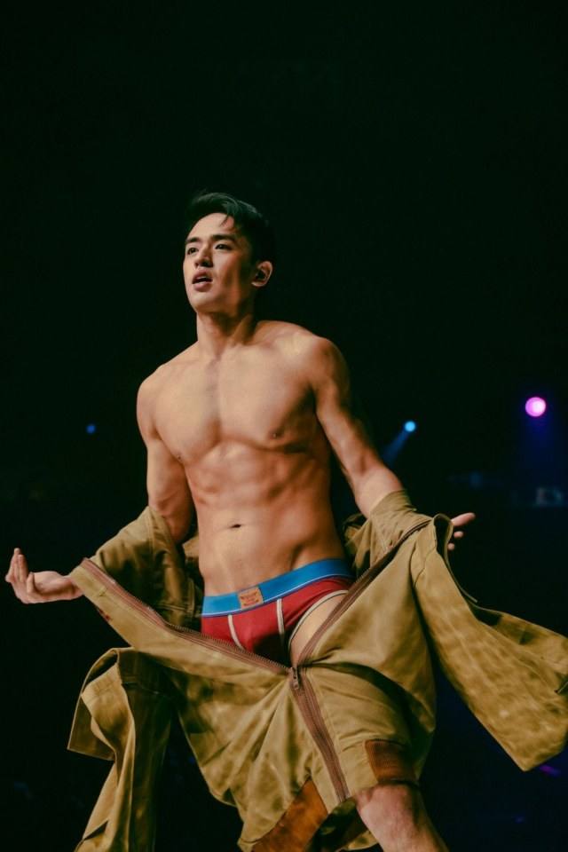 ถอดโชว์เรือนร่าง 2530