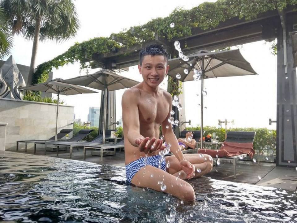 ถอดโชว์เรือนร่าง 2533