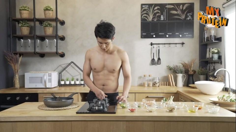 เป็นรายการสอนทำอาหารที่น่าดูมว๊ากกกก