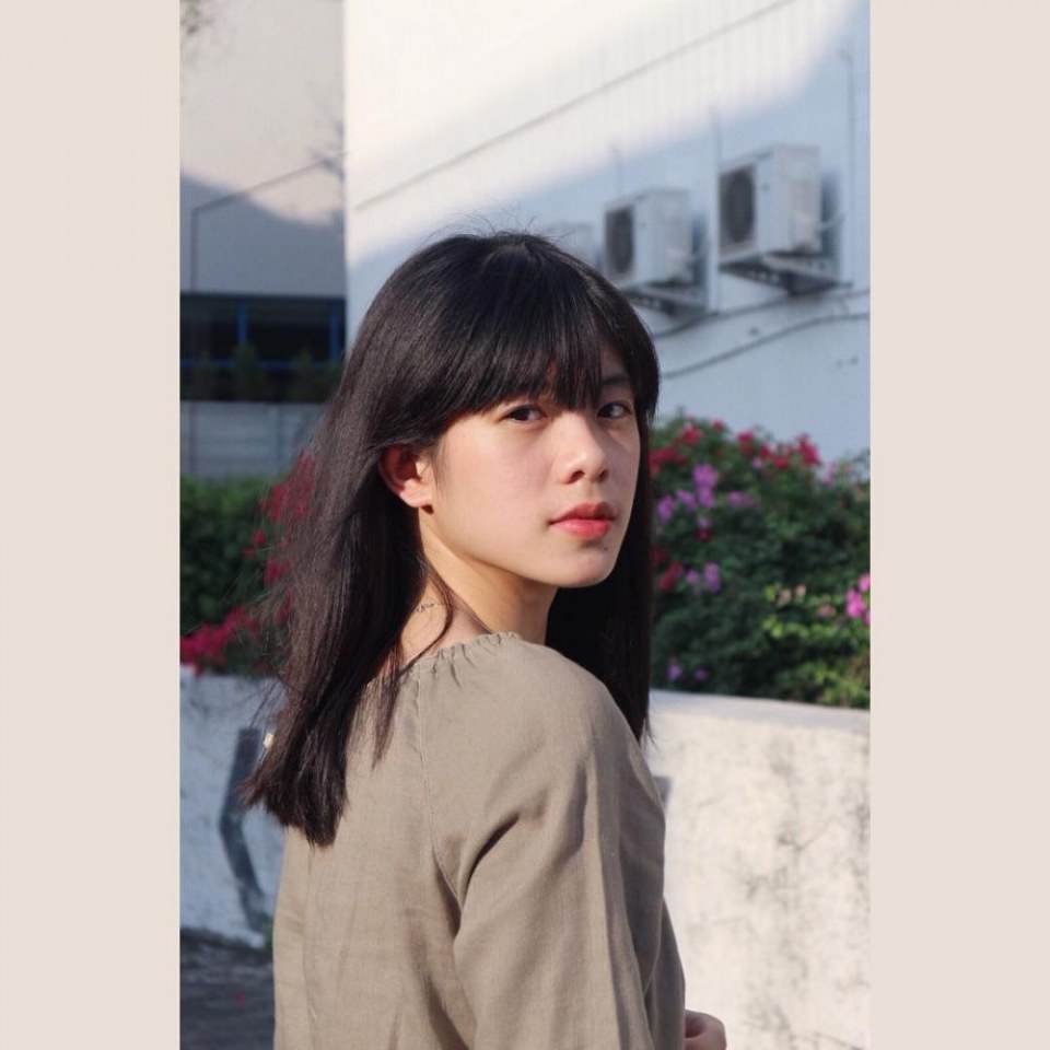 วีรยา จาง