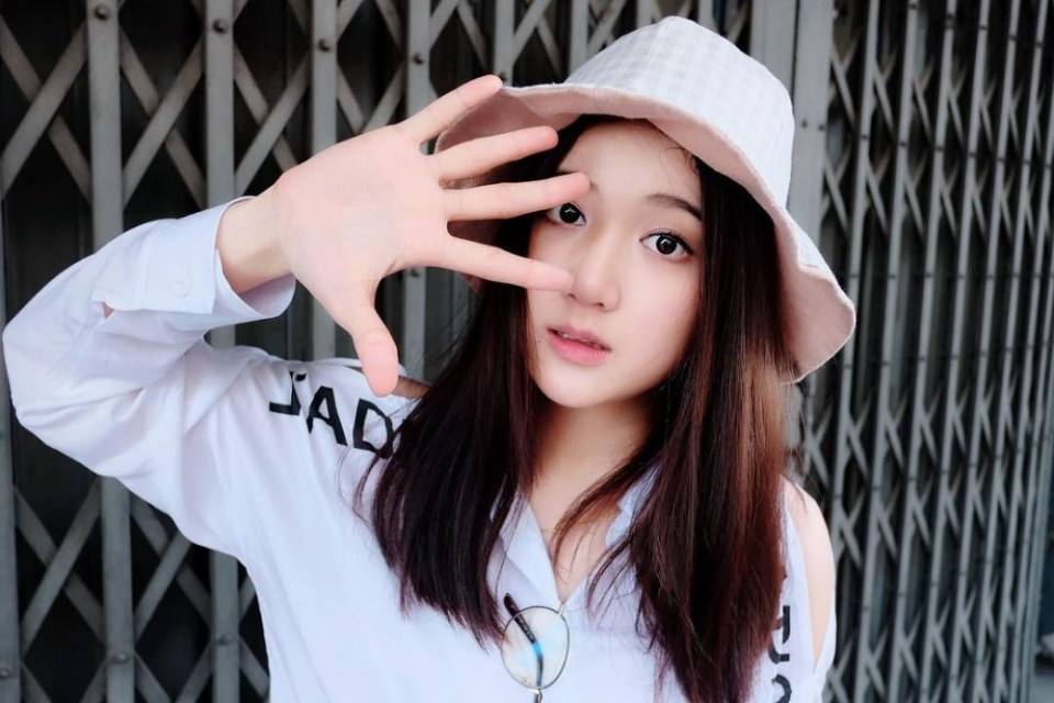 พาขวัญ น้อยใจบุญ