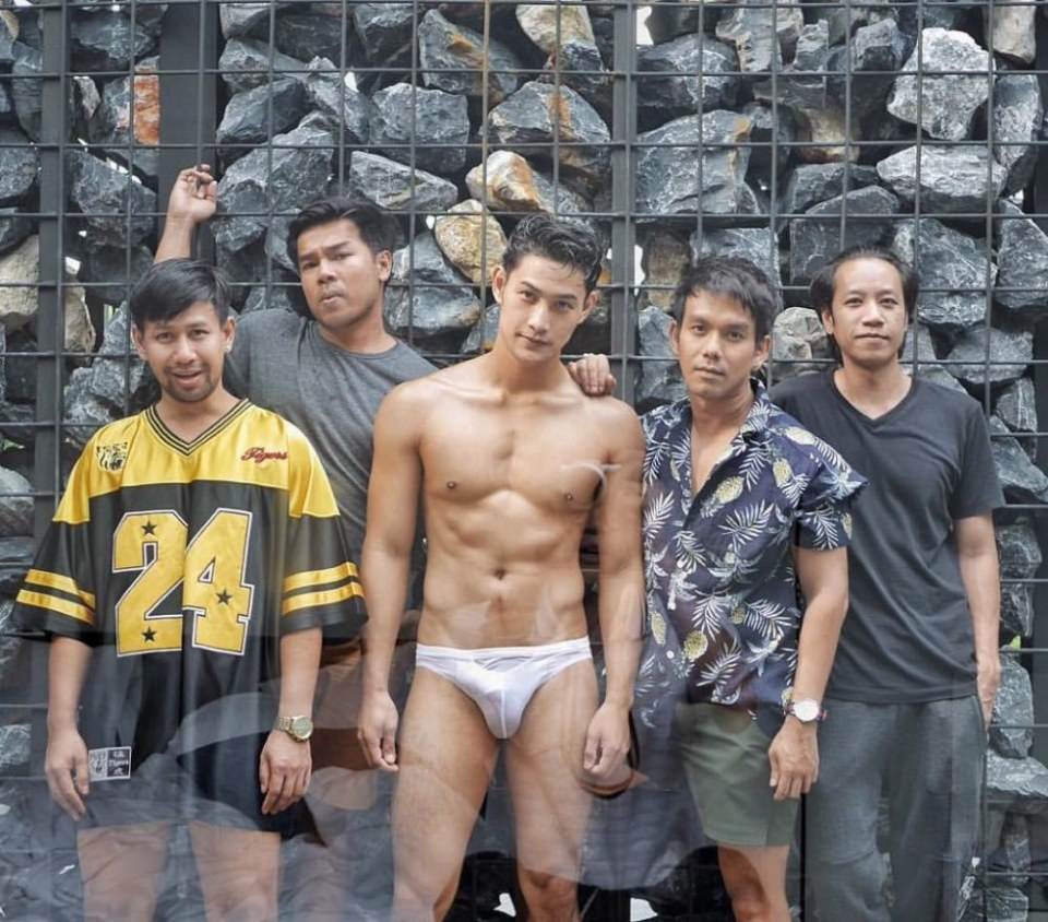 กล้าโชว์ก็กล้าดู 6