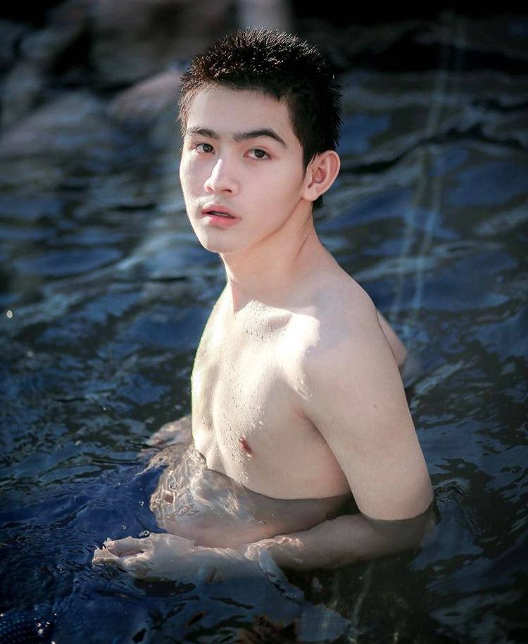 หล่อบ้างน่ารักบ้าง ๒๗