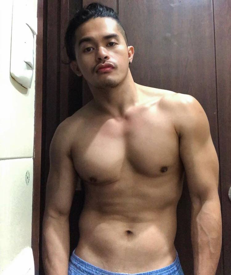 หล่อบ้างน่ารักบ้าง ๒๘