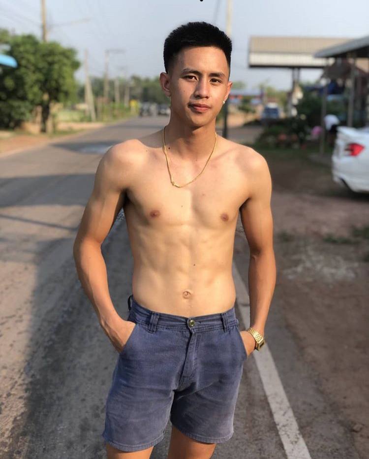 หล่อบ้างน่ารักบ้าง ๒๘