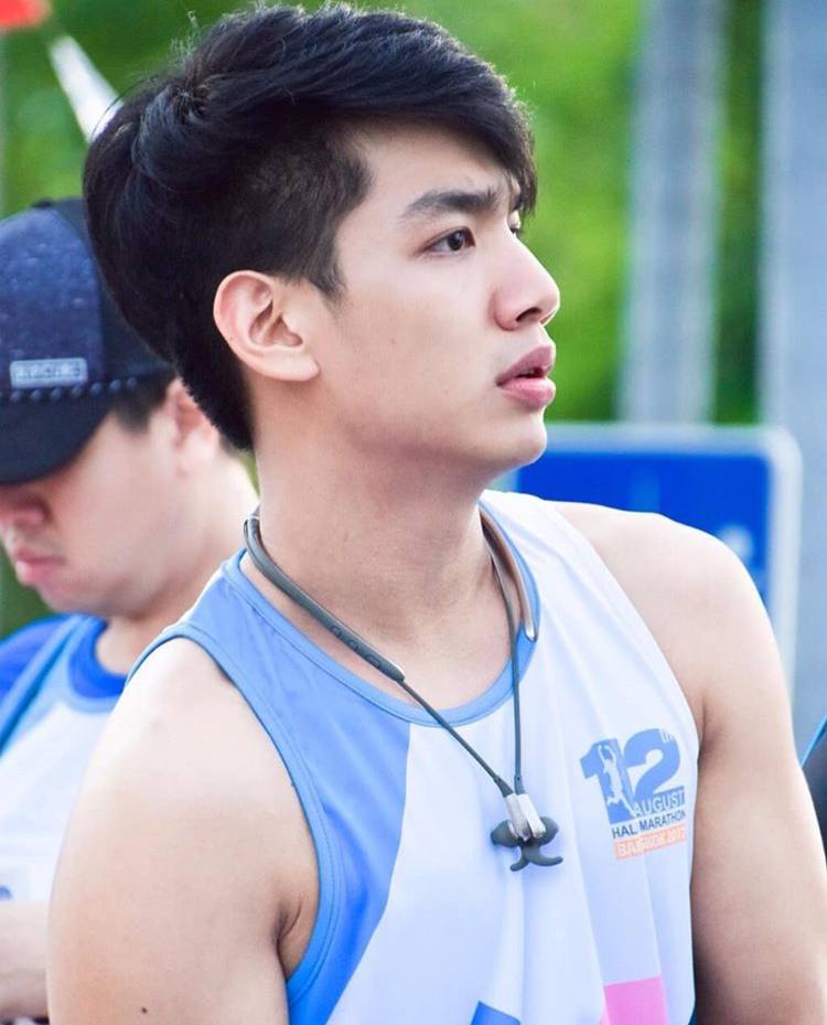 หล่อบ้างน่ารักบ้าง ๒๙