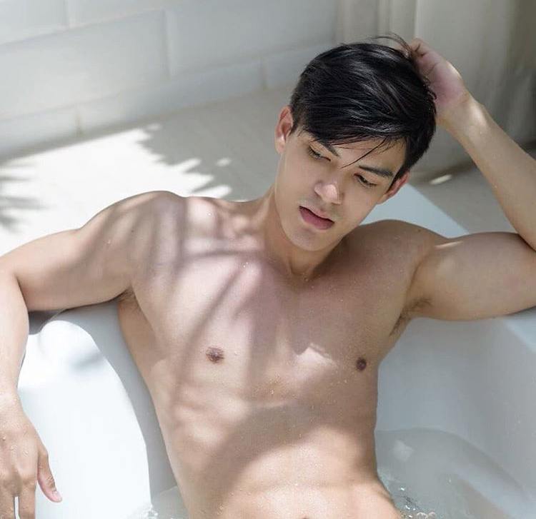 หล่อบ้างน่ารักบ้าง ๓๐