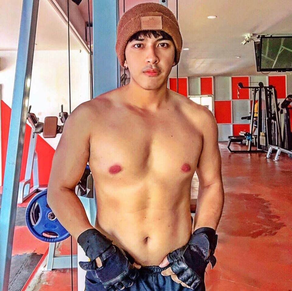 หล่อบ้างน่ารักบ้าง ๓๑