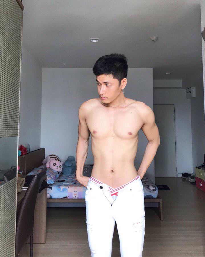 หล่อบ้างน่ารักบ้าง ๓๒
