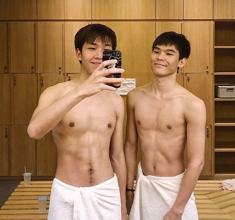 หล่อบ้างน่ารักบ้าง ๓๒