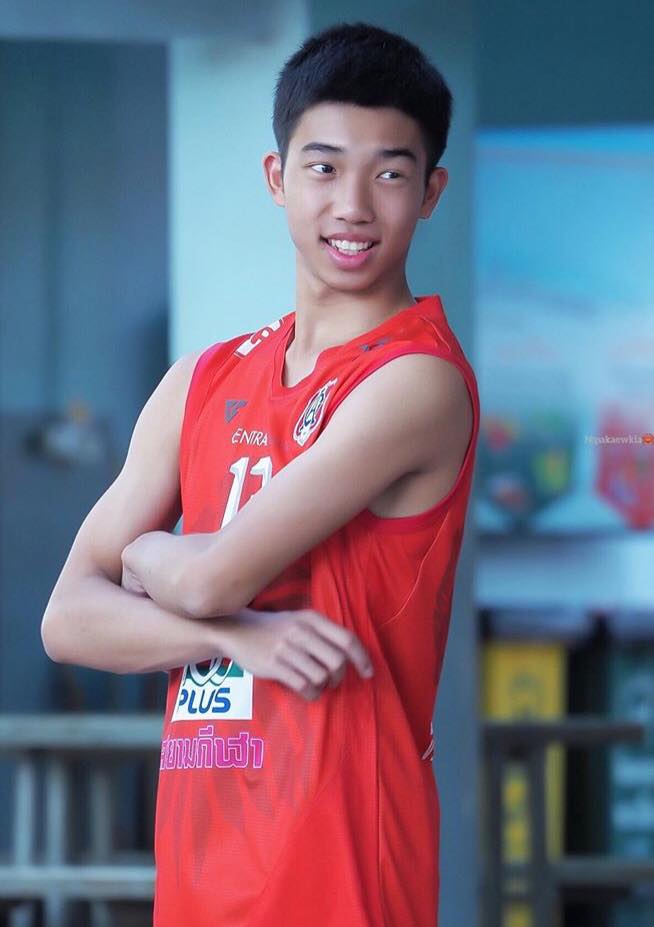 หล่อบ้างน่ารักบ้าง ๓๓