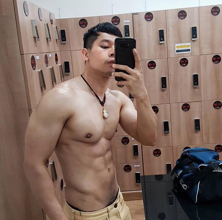 หล่อบ้างน่ารักบ้าง ๓๓
