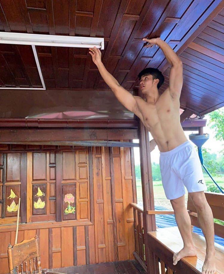 หล่อบ้างน่ารักบ้าง ๓๔
