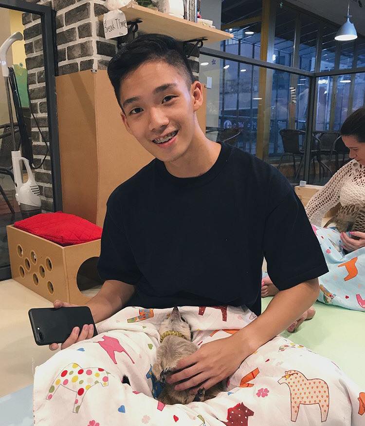 หล่อบ้างน่ารักบ้าง ๓๔