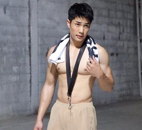 หล่อบ้างน่ารักบ้าง ๓๔