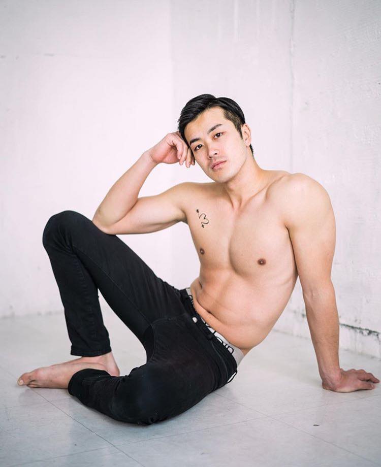 หล่อบ้างน่ารักบ้าง ๓๕
