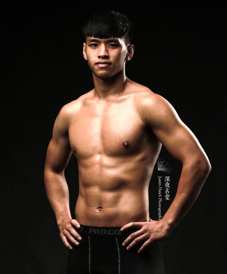 หล่อบ้างน่ารักบ้าง ๓๕