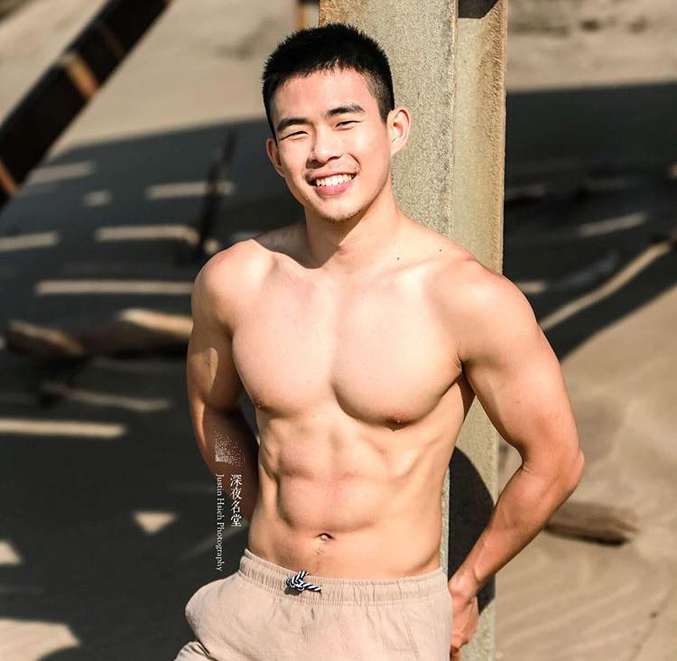 หล่อบ้างน่ารักบ้าง ๓๕