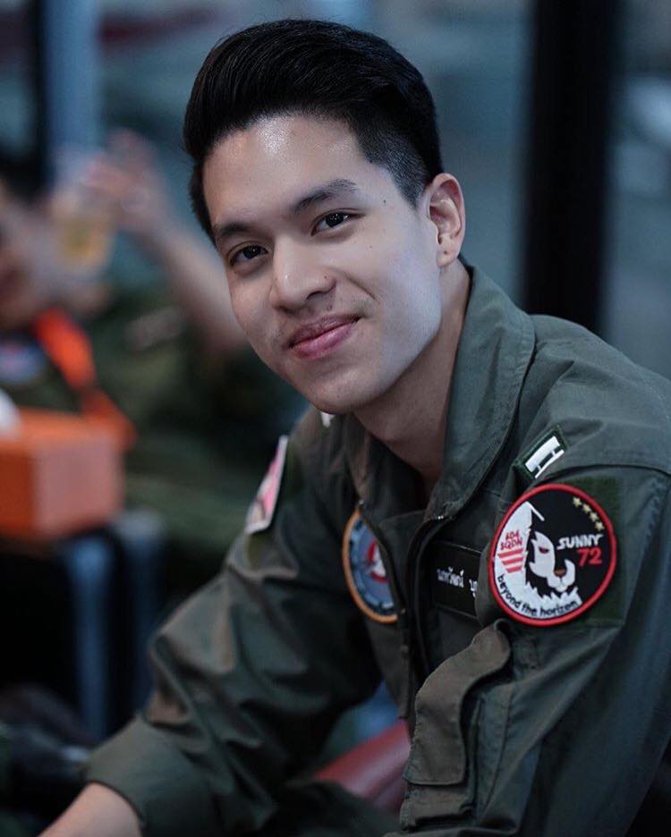 หล่อบ้างน่ารักบ้าง ๔๑