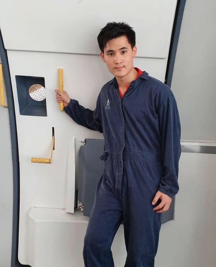 หล่อบ้างน่ารักบ้าง ๔๒