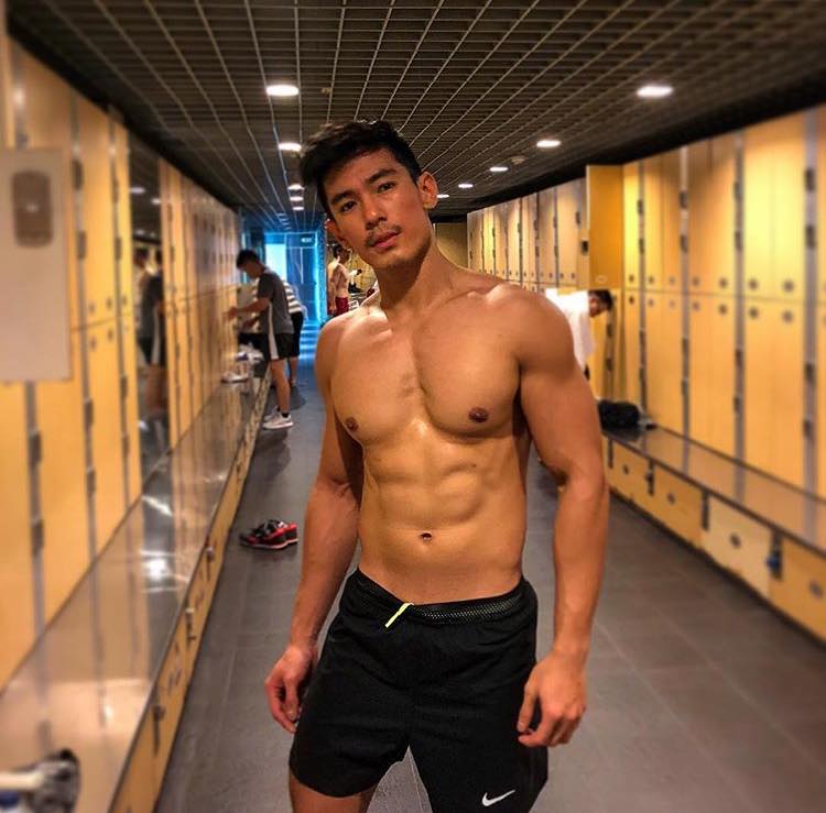 หล่อบ้างน่ารักบ้าง ๔๒