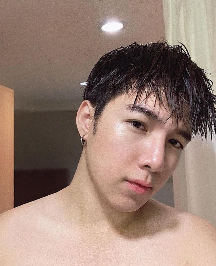 หล่อบ้างน่ารักบ้าง ๔๒