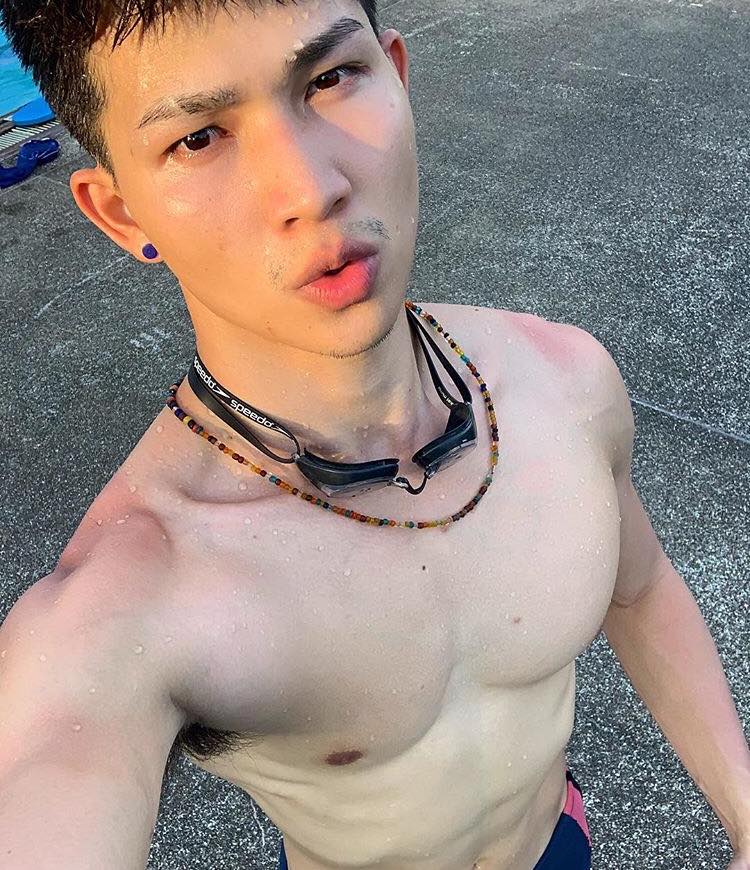 หล่อบ้างน่ารักบ้าง ๔๓