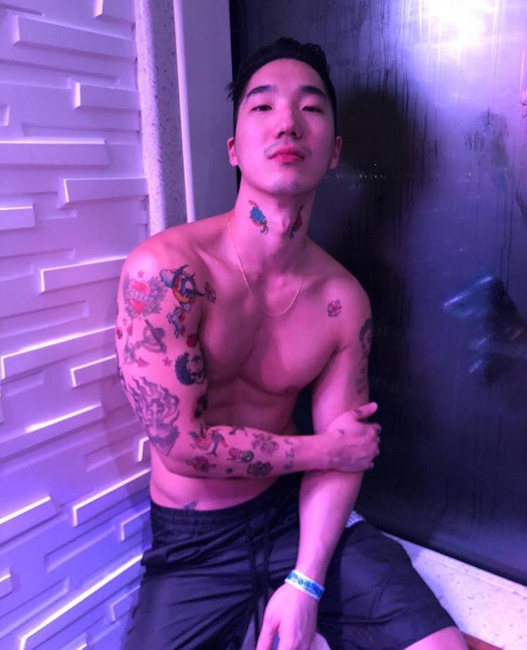หล่อบ้างน่ารักบ้าง ๔๓