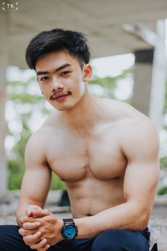 หล่อบ้างน่ารักบ้าง ๔๕