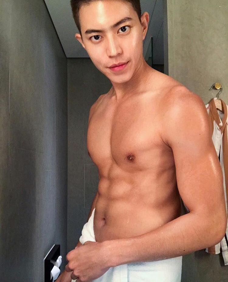 หล่อบ้างน่ารักบ้าง ๔๗