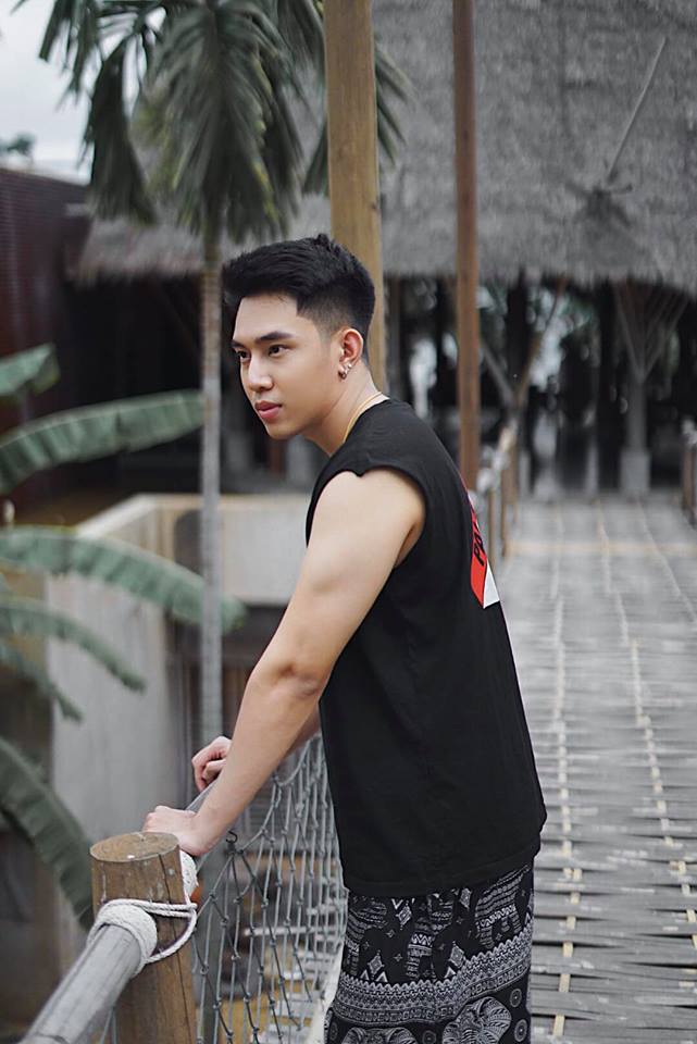 หล่อบ้างน่ารักบ้าง ๔๘