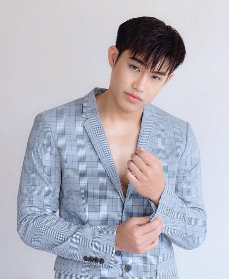 หล่อบ้างน่ารักบ้าง ๕๐