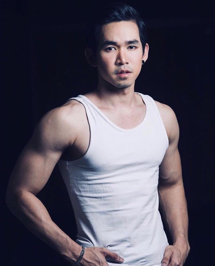 หล่อบ้างน่ารักบ้าง ๕๒