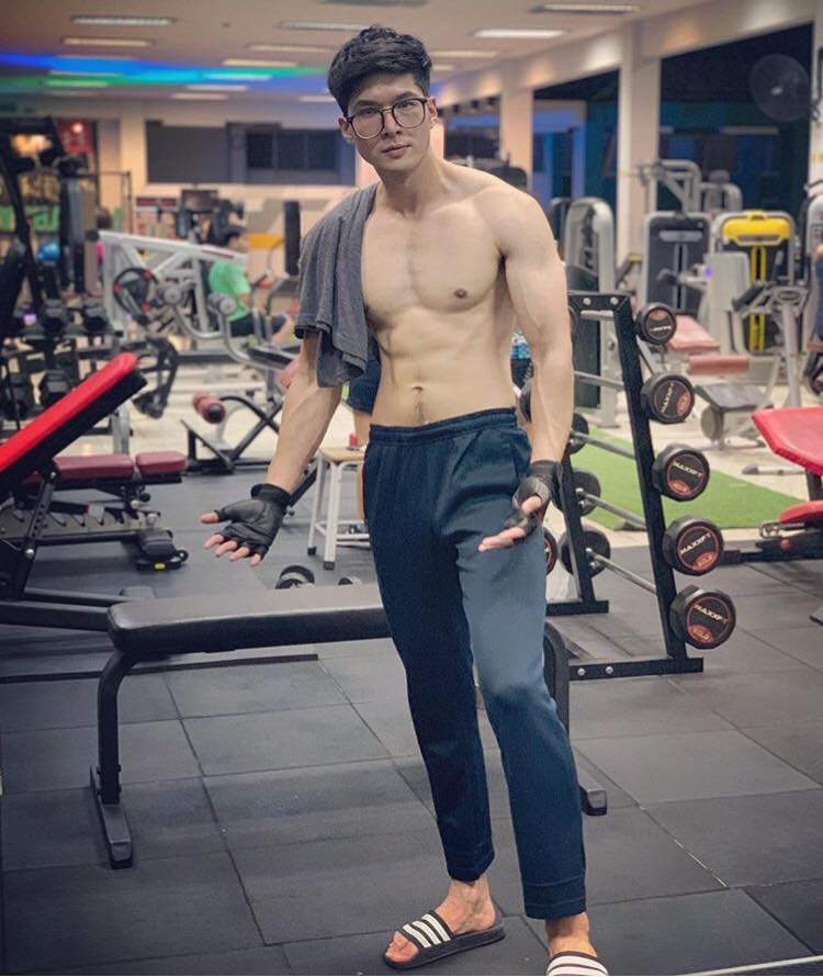 หล่อบ้างน่ารักบ้าง ๕๓