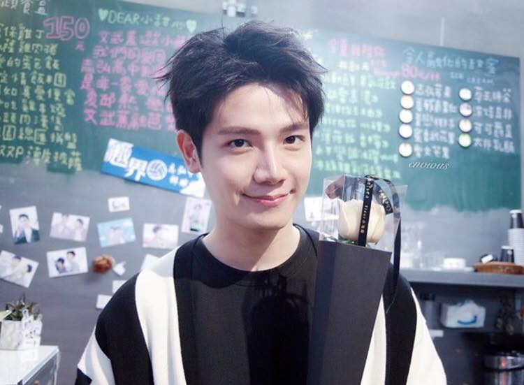 หล่อบ้างน่ารักบ้าง ๕๓