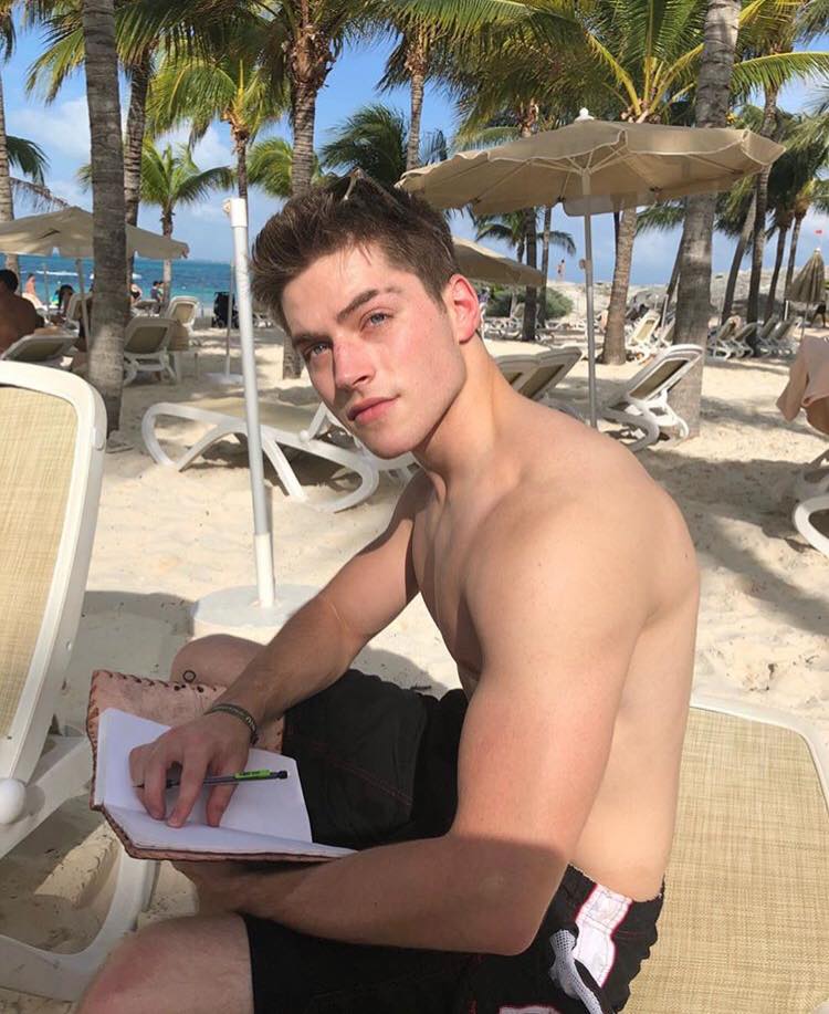 หล่อบ้างน่ารักบ้าง ๕๓