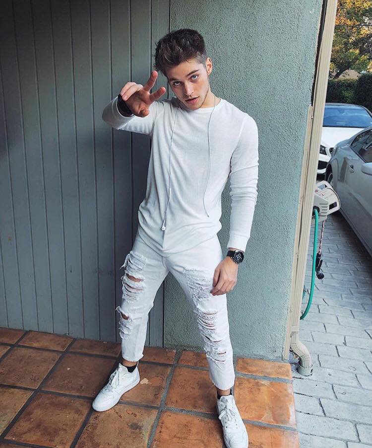 หล่อบ้างน่ารักบ้าง ๕๓