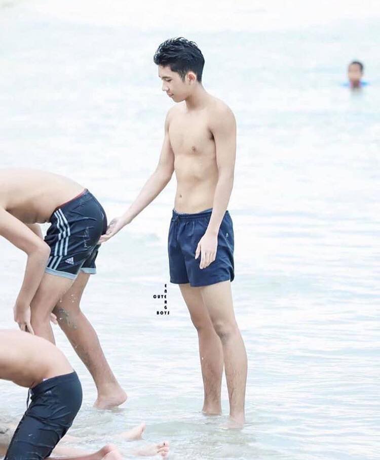 หล่อบ้างน่ารักบ้าง ๕๔