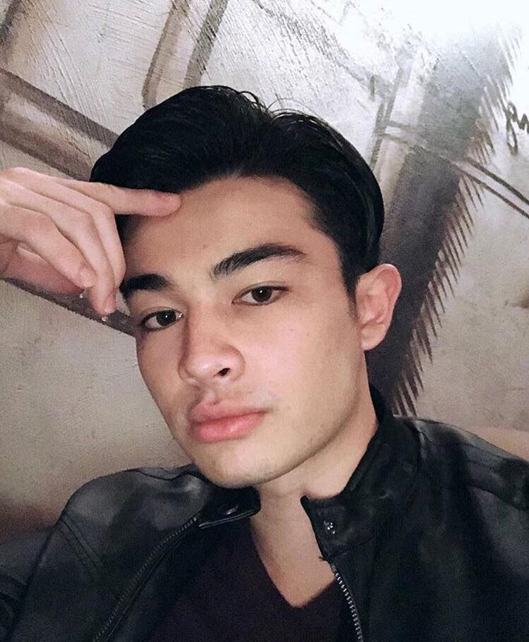หล่อบ้างน่ารักบ้าง ๕๔