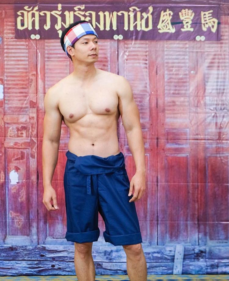หล่อบ้างน่ารักบ้าง ๕๕