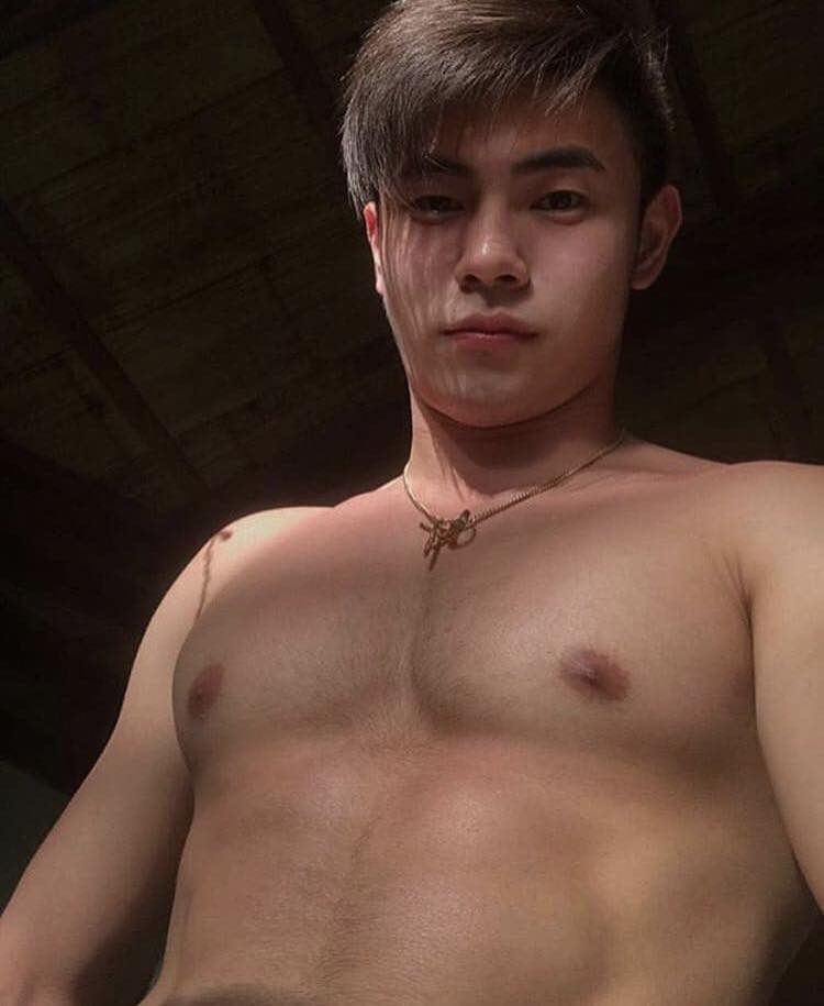 หล่อบ้างน่ารักบ้าง ๕๕