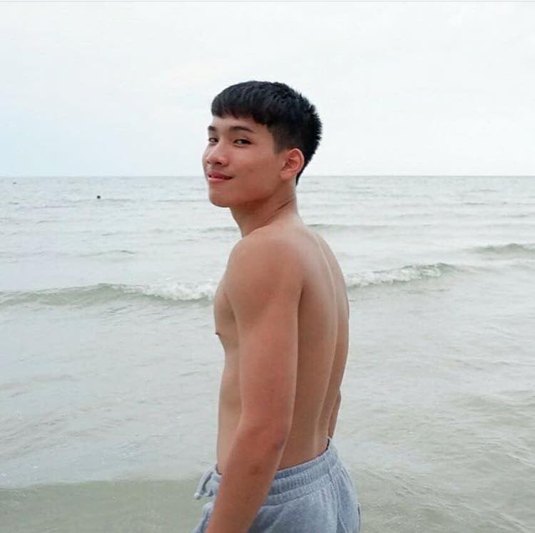 หล่อบ้างน่ารักบ้าง ๕๖