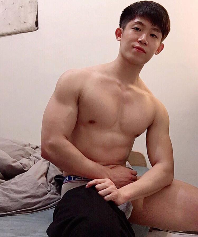 หล่อบ้างน่ารักบ้าง ๕๗