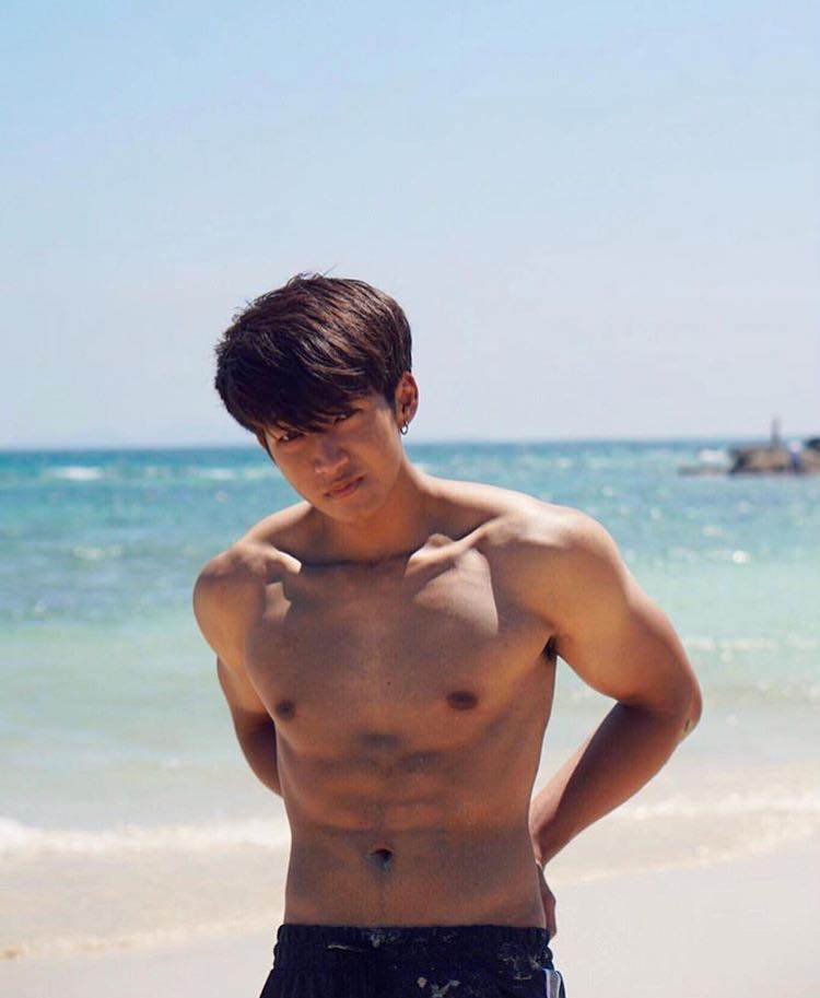 หล่อบ้างน่ารักบ้าง ๖๐