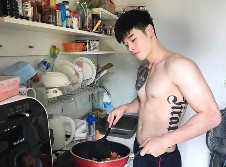 หล่อบ้างน่ารักบ้าง ๖๐