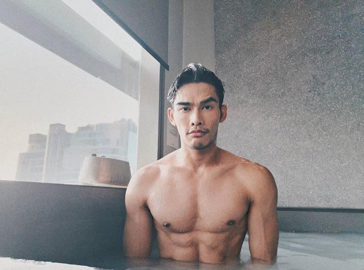หล่อบ้างน่ารักบ้าง ๖๒
